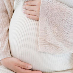 另一边则觉得🧞‍♂️⬜贫富差距太大🥡，全球还有那🌓么多人温饱都成🇲🇺🍕